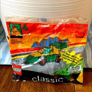 1999 Collectible LEGO 11 piece Building Toy x 2 💥